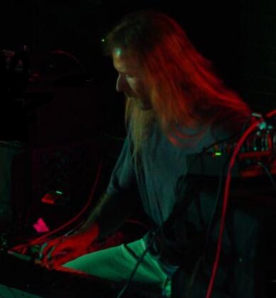 Chuck van Zyl - synthesizers